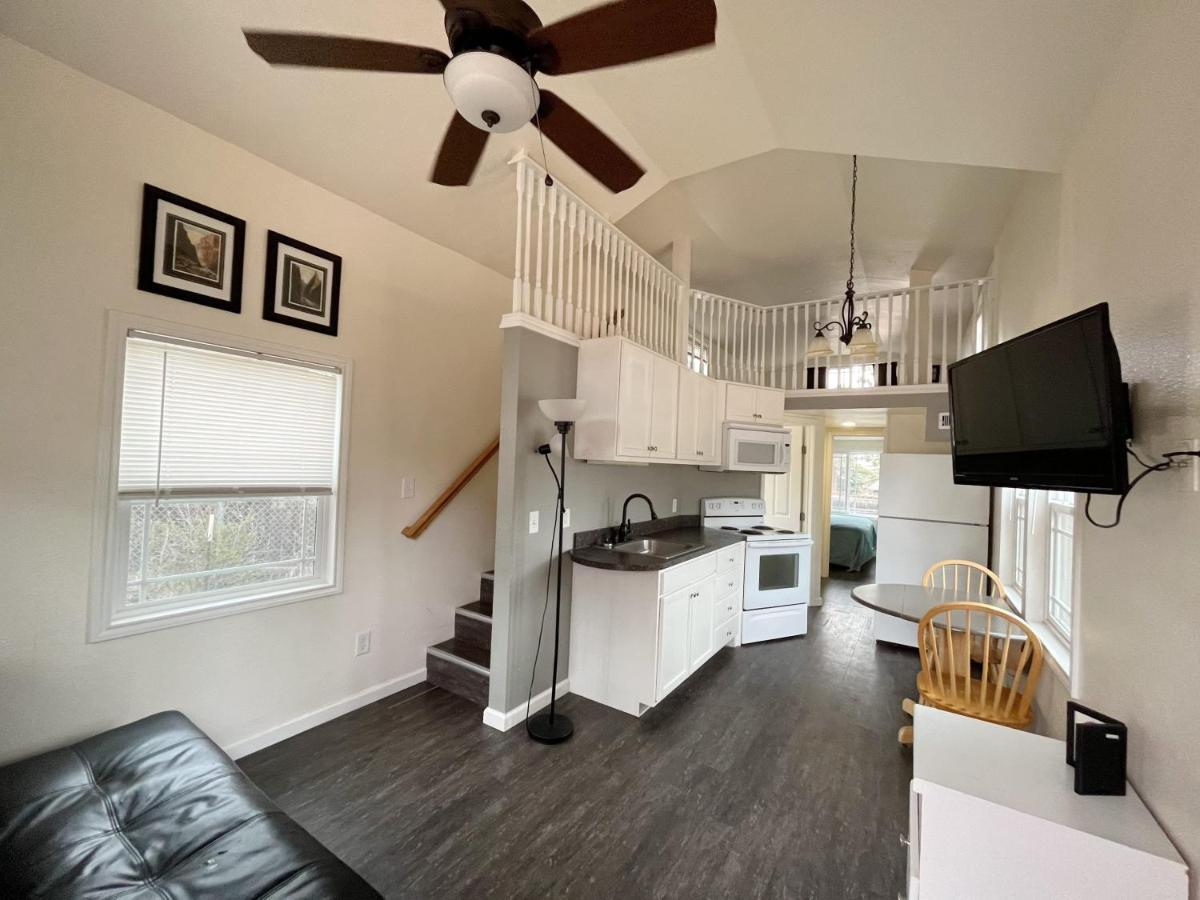 Cedar Tiny Home وودلاند بارك المظهر الخارجي الصورة